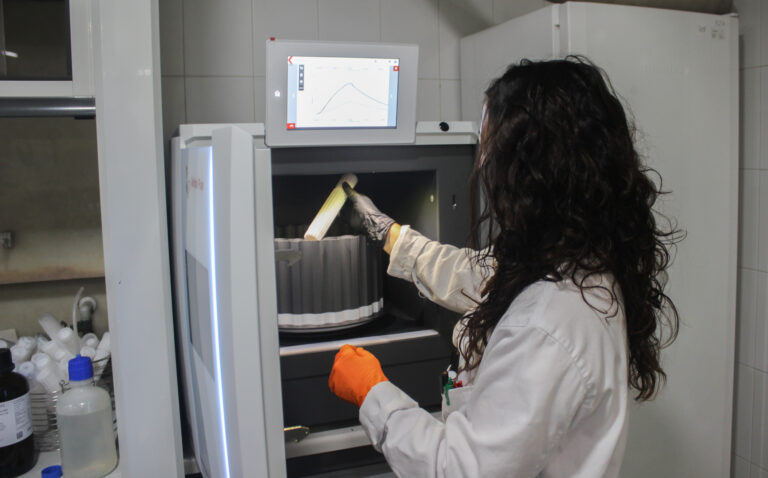Aguas de Burgos digitaliza la gestión de su laboratorio para reforzar la transparencia y la excelencia en la calidad del agua