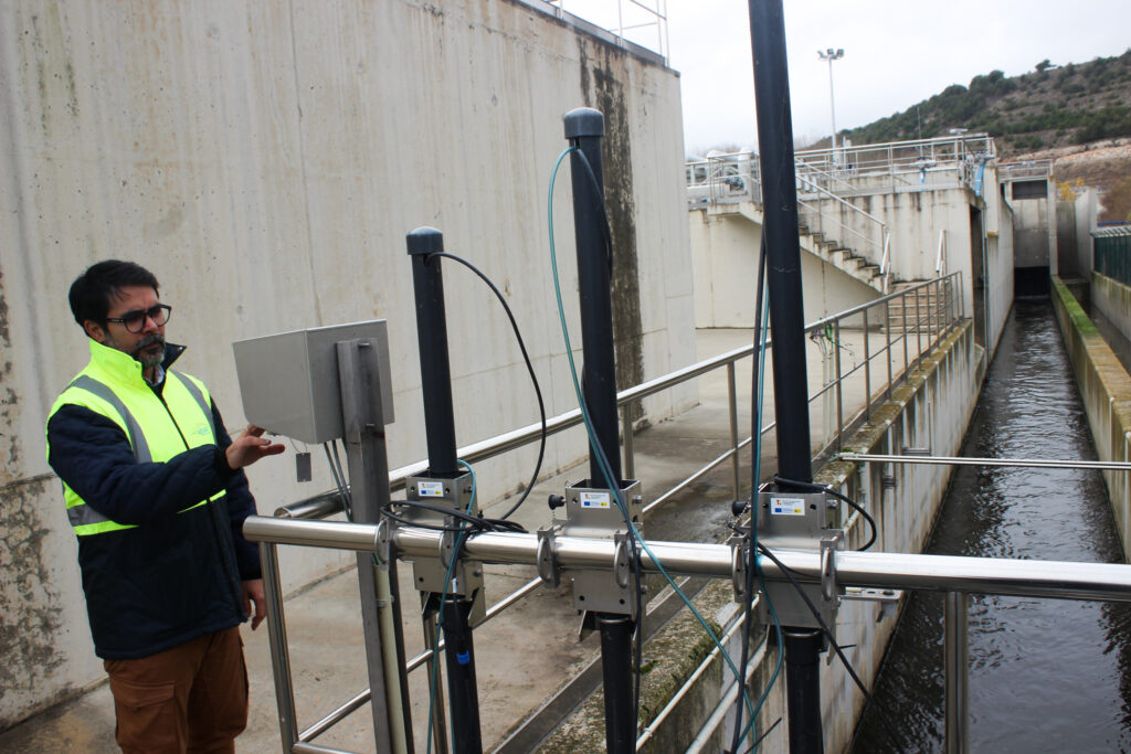 Aguas de Burgos refuerza el control ambiental con la monitorización del agua depurada que se vierte al Arlanzón